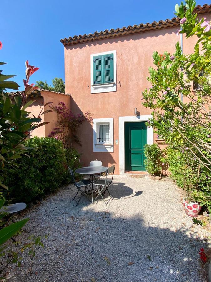 Villa Vue Mer Donnant Sur Le Golfe De St Tropez, 2 Chambres, 6 Pers, Piscine Commune Σαιν-Τροπέ Εξωτερικό φωτογραφία